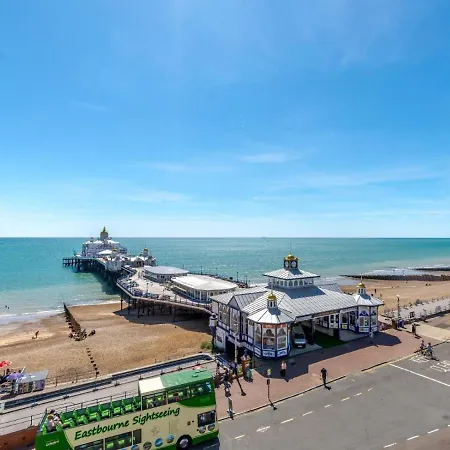 Pier Lookout Apartment Eastbourne Exterior photo